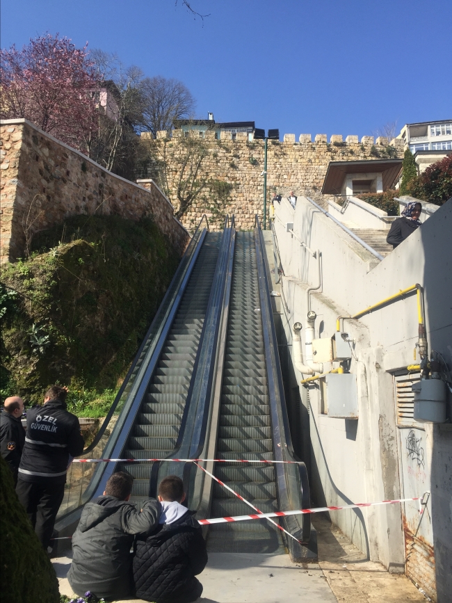 Bursa'da yürüyen merdiven kazası: 8 yaralı